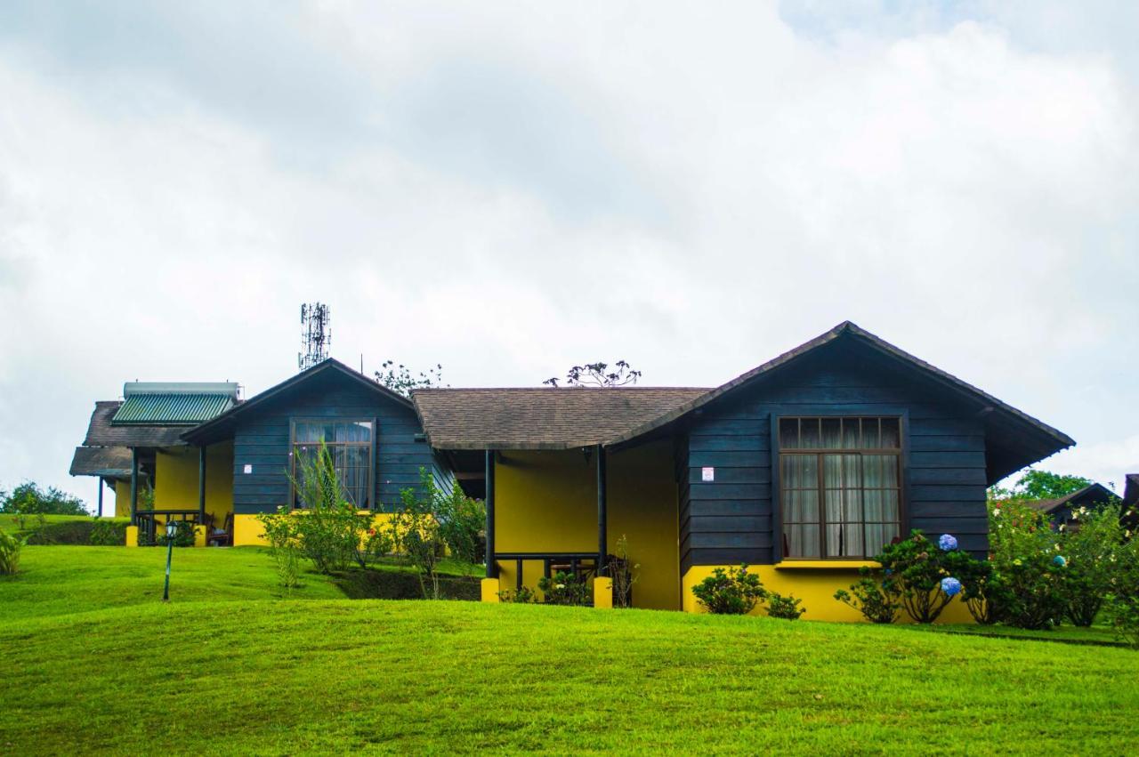 Hotel Campo Verde La Fortuna Exterior photo