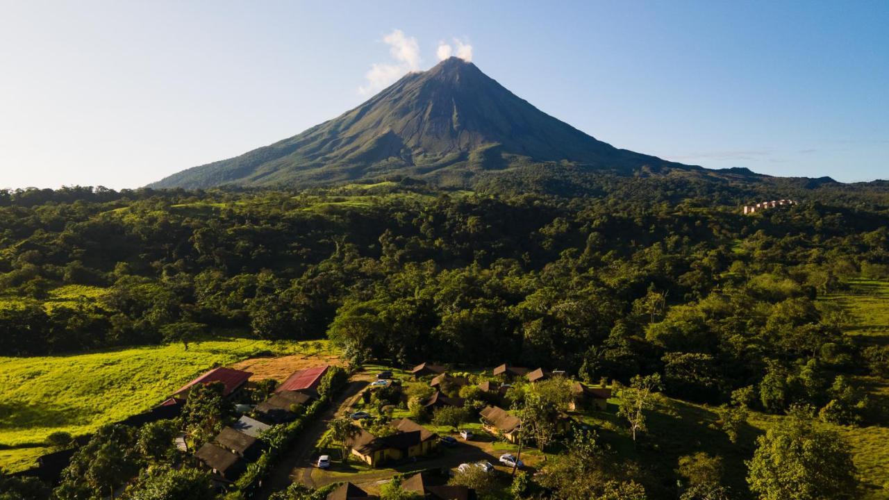 Hotel Campo Verde La Fortuna Exterior photo