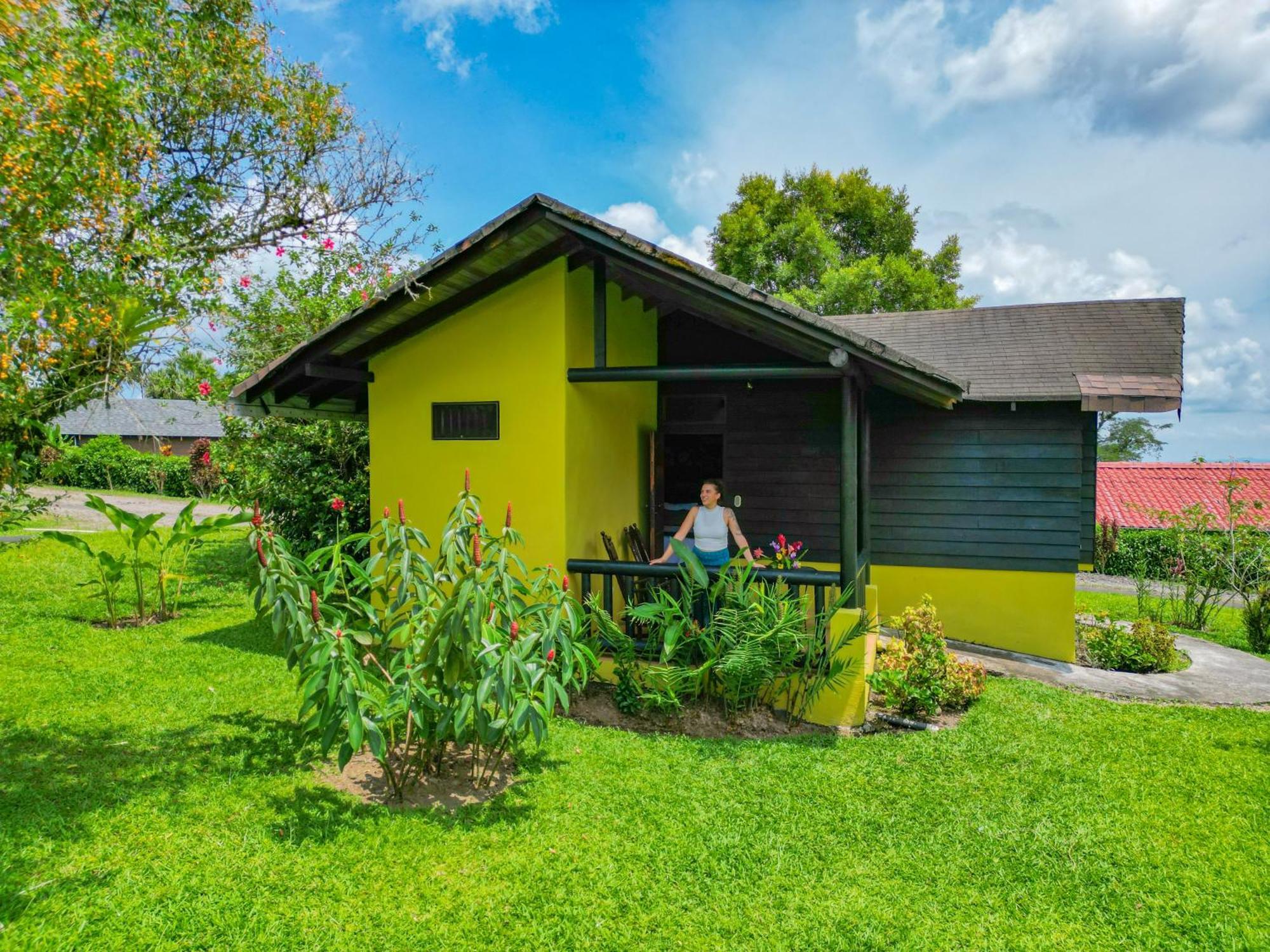 Hotel Campo Verde La Fortuna Exterior photo